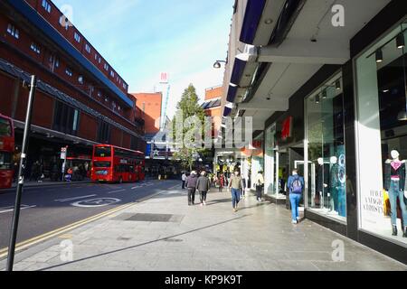 Woodgreen High Street in London, Vereinigtes Königreich Stockfoto