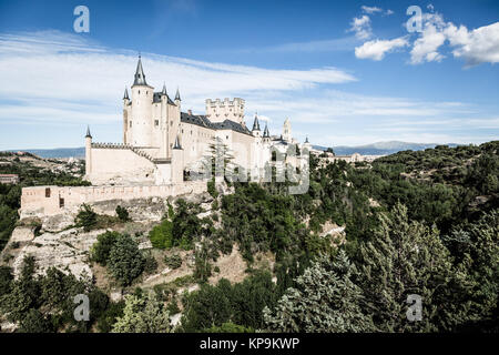 Segovia, Spanien. Der berühmte alcazar von Segovia, steigende auf einem Felsen, im Jahre 1120 erbaut. Castilla y Leon. Stockfoto