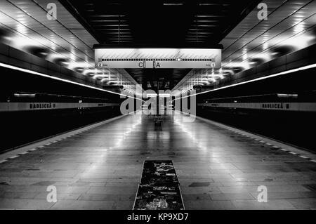 Einen verlassenen Bahnhof in Prag Stockfoto