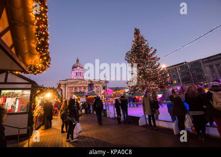 Die Winterlandschaft in den Alten Marktplatz, Nottingham Nottinghamshire England Großbritannien Stockfoto