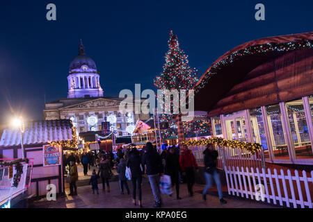 Die Winterlandschaft in den Alten Marktplatz, Nottingham Nottinghamshire England Großbritannien Stockfoto