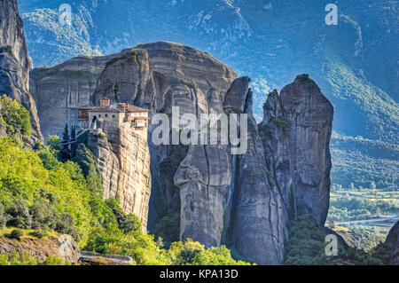 Das Kloster Roussanou in der Klosteranlage Meteora in Griechenland widmet sich St. Barbara. Stockfoto