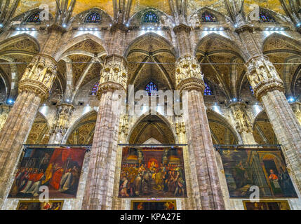 Mailand, Italien - 24. Oktober 2017: Einrichtung der Mailänder Dom (Duomo di Milano). Mailänder Dom ist die größte Kirche in Italien und der 5. größte i Stockfoto