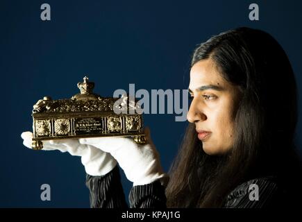 Edinburgh, Großbritannien. 14 Dez, 2017. Kunstwerke, die die Wunder von Indien nach Großbritannien am Ende des 19. Jahrhunderts gebracht werden auf dem Display in Schottland zum ersten Mal in über 130 Jahren zu gehen, in eine neue Ausstellung eröffnet im Queen's Gallery, Palast von Holyroodhouse am Freitag, den 15. Dezember. Credit: Rich Dyson/Alamy leben Nachrichten Stockfoto