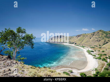 Küste und Strand in der Nähe von Dili in Ost Timor Leste von Cristo Rei Hill Monument Stockfoto