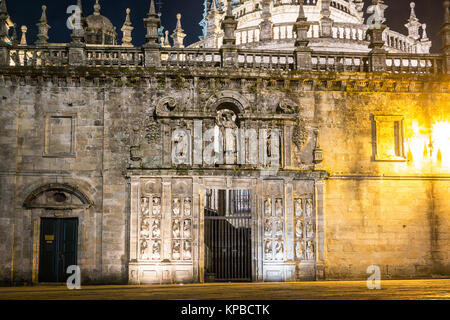 Blick auf die Puerta Santa (Heilige Tür) in der Kathedrale von Santiago de Compostela Stockfoto