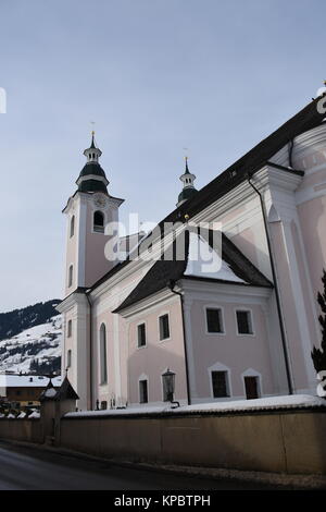 Pfarrkirche brixen im Thale Stockfoto