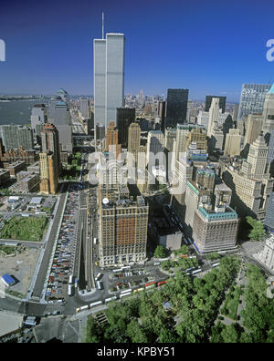 1993 historische Twin Towers (© MINORU YAMASAKI 1973) Downtown Skyline von Lower Manhattan NEW YORK CITY USA Stockfoto