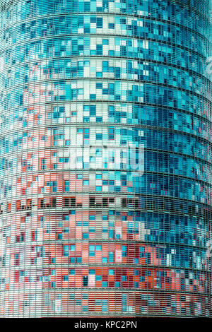 Jean Nouvel Wolkenkratzer Torre Agbar in Barcelona Stockfoto