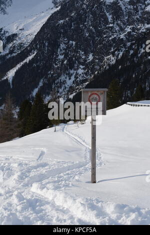 Â stallersattel, 15, Osttirol, Reisepass, Führerschein, Verbot, Radfahren, winter Schließung, Grenze Stockfoto