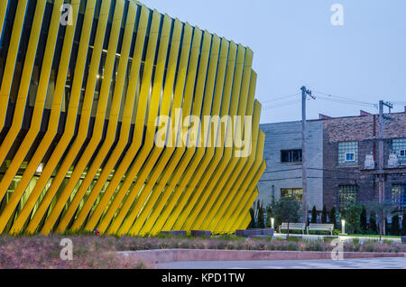 Die Außenseite des El Centro Lage im Nordosten Illinois Universität, entworfen von Jgma. Stockfoto