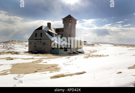 Die historische lebensrettende Station am Race Point Beach in Provincetown, Massachusetts (Cape Cod National Seashore), USA Stockfoto