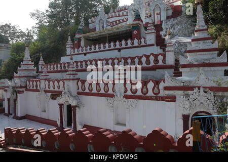 Buddhistische Tempel von Ava in Myanmar Stockfoto