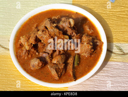 Mutton curry mit dicken würzige Soße Stockfoto
