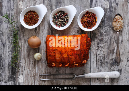 Gefüllter Schweinebauch Stockfoto