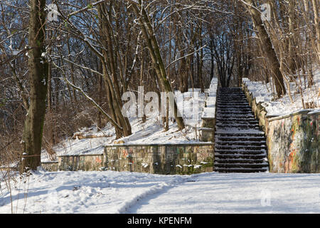 Winter im Berliner Volkspark Friedrichshain Stockfoto