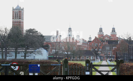 Ein Blick auf die Christ's Hospital School in Horsham, West Sussex, Wo der ehemalige Lehrer Peter Webb früher unterrichtete, als er am Hove Crown Court verurteilt werden sollte, nachdem er sich in 11 Anklagepunkten wegen unanständigen Übergriffen auf drei Jungen, die Schüler der Schule waren, aus den 1970er und 1980er Jahren schuldig bekannt hatte. Stockfoto