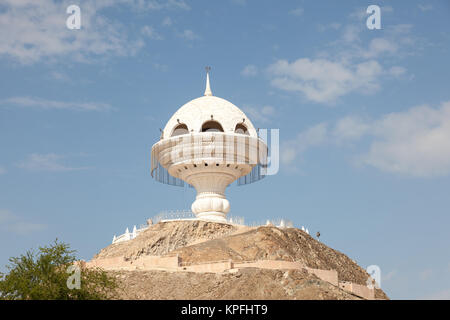 Riesige Weihrauchgefäß Monument an der Al Riyam Park in Muscat. Oman, Naher Osten Stockfoto