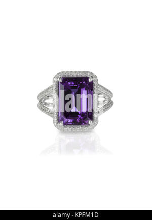 Diamond Amethyst lila ring Verlobung Hochzeit Braut Stockfoto