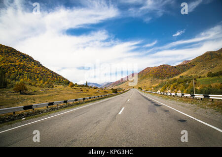 Erstaunliche Landschaft in Georgien, in Europa. Stockfoto