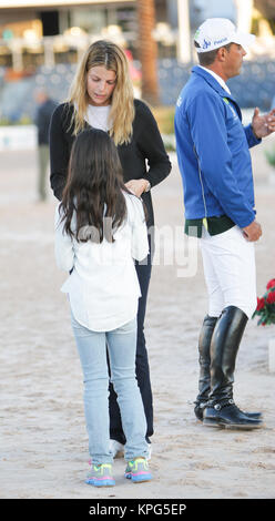 WELLINGTON, FL - 02 März: Athina Onassis Roussel Alvaro de Miranda Neto nimmt an den Winter Equestrian Festival im Palm Beach International Equestrian Center am 2. März 2014 in Wellington, Florida Personen: Athina Onassis Roussel Alvaro de Miranda Neto Stockfoto