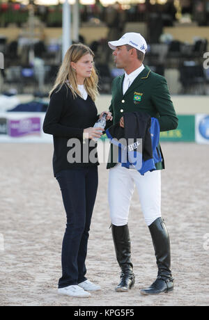 WELLINGTON, FL - 02 März: Athina Onassis Roussel Alvaro de Miranda Neto nimmt an den Winter Equestrian Festival im Palm Beach International Equestrian Center am 2. März 2014 in Wellington, Florida Personen: Athina Onassis Roussel Alvaro de Miranda Neto Stockfoto