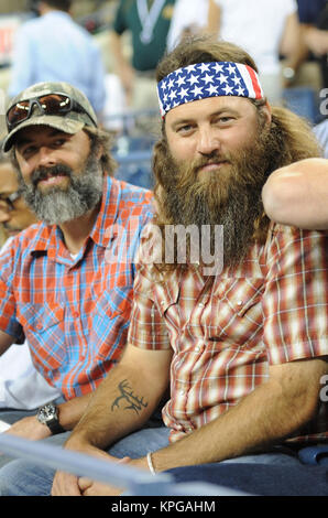 FLUSHING NY-SEPTEMBER 04: Duck's Dynasty Willie Robertson, Tag elf der 2014 US Open am USTA Billie Jean King National Tennis Center am 4. September 2014 in der Nähe der Queens Borough von New York City People: Willie Robertson Stockfoto