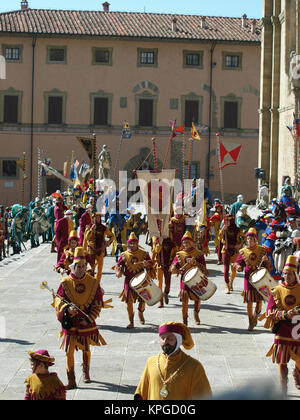 Arezzo - jährliche Medieval Festival nannte die Sarazenen Turnier in Arezzo. Italien Stockfoto