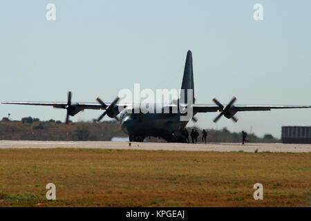 SAAF, Lockheed C-130 Hercules auf Afrika 2012 Aerospace und Defence Airshow, Waterkloof Airbase, Pretoria. Stockfoto