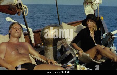 Travolti da un insolito destino nell'azzurro Mare d'agosto Swept away Jahr : 1974 Italien Regie : Lina Wertmüller Mariangela Melato Stockfoto