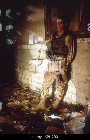 Black Hawk Down Jahr : 2001 USA / UK Regie : Ridley Scott Josh Hartnet Stockfoto