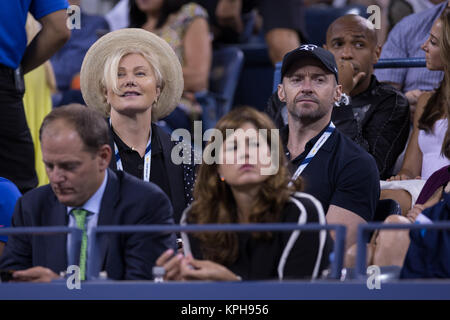 FLUSHING NY-SEPTEMBER 04: Thierry Henry, Hugh Jackman, Deborra-Lee Furness, Tag elf der 2014 US Open am USTA Billie Jean King National Tennis Center am 4. September 2014 in der Nähe der Queens Borough von New York City People: Thierry Henry, Hugh Jackman, Deborra-Lee Furness Stockfoto