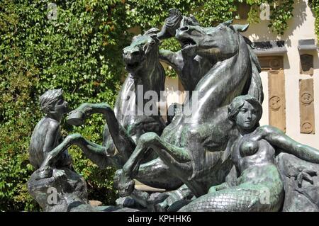 Tryton Skulptur - Jetzt im Innenhof der Burg der Schlesischen Piasten in Brieg untergebracht Stockfoto