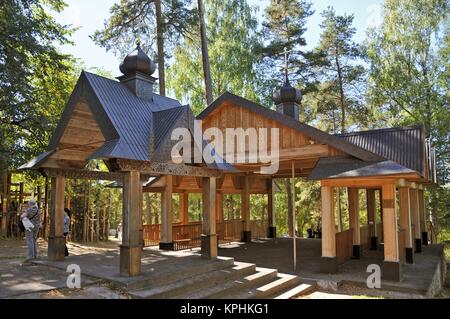 Die Klosterkirche, Heiligen Mountainf der Grabarka weiß auch als den "Berg der Kreuze", der wichtigste Standort der orthodoxen Gottesdienst in Polen. Stockfoto