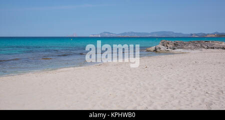 Blick vom Strand Ses Illetes, Formentera, Spanien Stockfoto