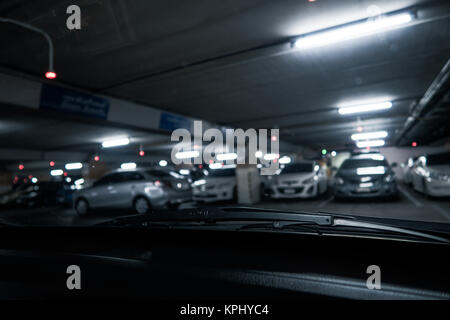 Blur Bild und Boken Nacht Parkplatz Stockfoto