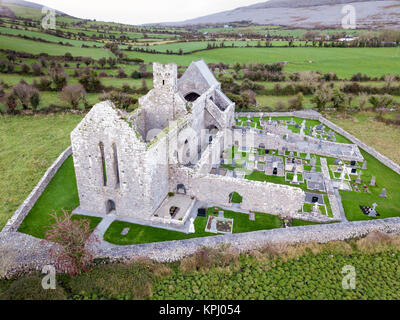 Corcomroe Abbey, in der Nähe von Bellharbor, Burren, Republik von Irland Stockfoto