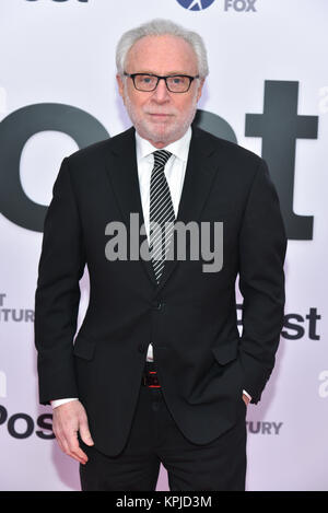 Wolf Blitzer kommt an "Die Post" Washington, DC Premiere auf der Newseum am 14. Dezember 2017 in Washington, DC. Credit: Erik Pendzich/Alamy leben Nachrichten Stockfoto