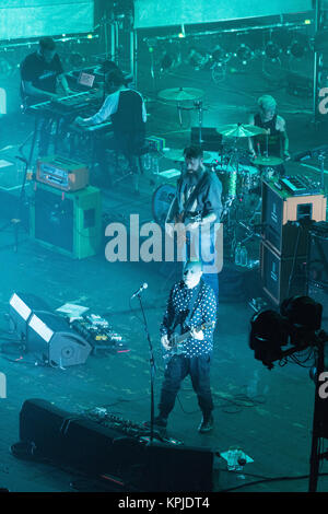 London, Großbritannien. 15 Dez, 2017. Mogwai live auf der Bühne der O2 Academy Brixton, London. Foto Datum: Freitag, 15. Dezember 2017. Credit: Roger Garfield/Alamy leben Nachrichten Stockfoto