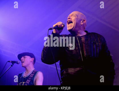 Southampton, Hampshire, Großbritannien. 15. Dezember, 2017. Motor - Buster Bloodvessel mit British Ska band schlechte Manieren durchführen an den Motor, 15. Dezember 2017 in Southampton, UK Credit: Dawn Fletcher-Park/Alamy leben Nachrichten Stockfoto