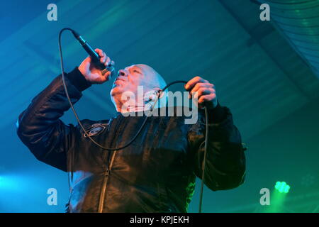 Southampton, Hampshire, Großbritannien. 15. Dezember, 2017. Motor - Buster Bloodvessel mit British Ska band schlechte Manieren durchführen an den Motor, 15. Dezember 2017 in Southampton, UK Credit: Dawn Fletcher-Park/Alamy leben Nachrichten Stockfoto