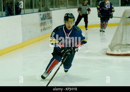 Dumfries, Schottland, 16. Dezember 2017. Hangjun Cho spielen für Korea gegen Rumänien in der 2018 IIHF Eishockey U20 Weltmeisterschaft Division II, Gruppe A, an der Dumfries. Credit: Colin Edwards/Alamy Leben Nachrichten. Stockfoto