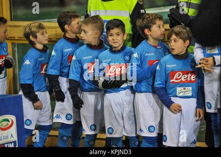 Turin, Italien. 16. Dezember 2017. Während der Serie ein Fußballspiel zwischen Torino FC und SSC Napoli im Stadio Grande Torino am 16 Dezember, 2017 in Turin, Italien. Quelle: FABIO UDINE/Alamy leben Nachrichten Stockfoto