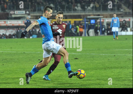 Turin, Italien. 16. Dezember, 2017. Marek Hamsik (SSC Napoli) während der Serie ein Fußballspiel zwischen Torino FC und SSC Napoli im Stadio Grande Torino am 16 Dezember, 2017 in Turin, Italien. Quelle: FABIO UDINE/Alamy leben Nachrichten Stockfoto