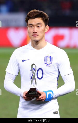 Tokio, Japan. 16 Dez, 2017. Jang Hyunsoo (KOR) Fußball: EAFF E-1 Fußball Europameisterschaft 2017 Männer finale Siegerehrung am Ajinomoto Stadion in Tokio, Japan. Credit: Naoki Nishimura/LBA SPORT/Alamy leben Nachrichten Stockfoto