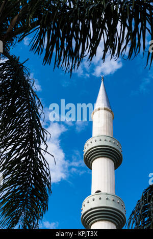 SYDNEY, AUSTRALIEN - 24. August: Auburn Gallipoli Moschee am 24. August 2017 in Sydney Vorort Auburn. Minarett der Moschee im osmanischen Stil in Sydney subu Stockfoto