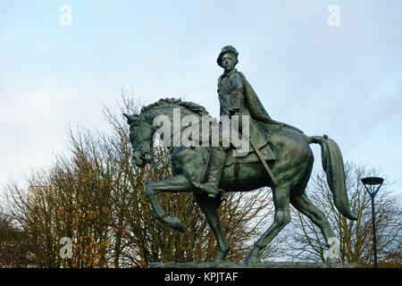 Bronzestatue von Bonnie Prince Charlie zu Pferd im Dom Grün, Derby, Derbyshire. Stockfoto