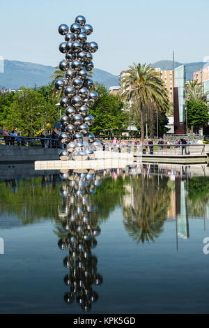 Silber Kugeln Skulptur, Guggenheim Museum, Bilbao, Pais Vasco, Spanien Stockfoto