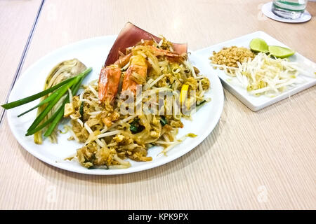 Garnelen-Pad Thai (nationale Gerichte Thailands) Stockfoto