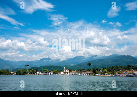 Kirche Igreja de Santa Rita de Cassia in Paraty, Staat Rio De Janeiro, Brasilien Stockfoto